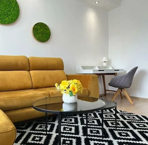 Komfort S Parking Zadarmo * Košice